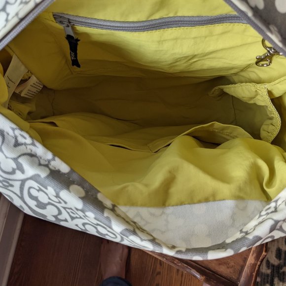 Petunia Pickle Bottom Boxy Backpack, Breakfast in Berkshire - Picture 5 of 6